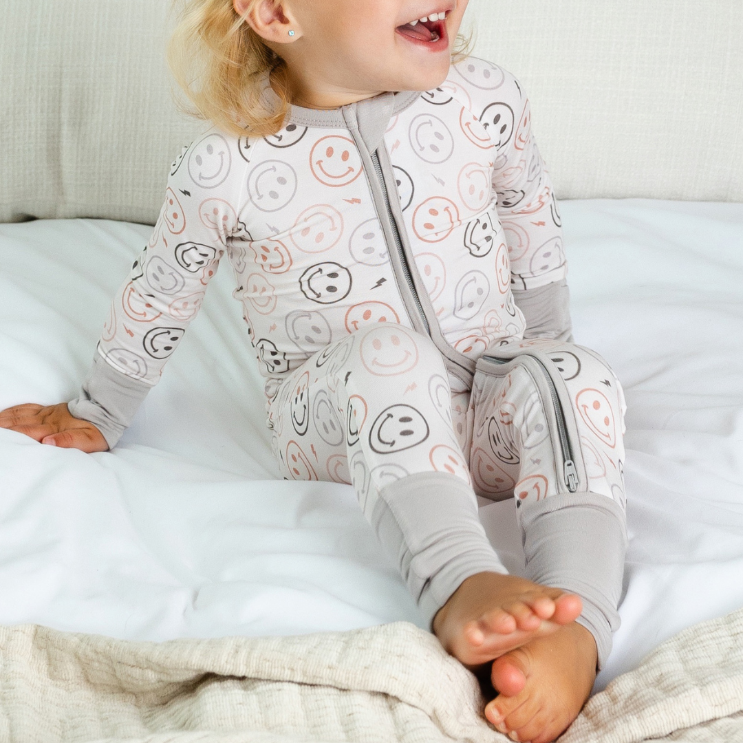 smiley face bamboo zipper pajamas-baby girl